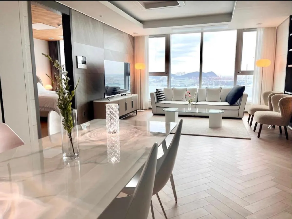 Apartment Stay G7 Busan Station