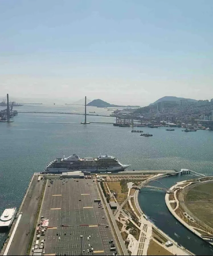 Apartment Stay G7 Busan Station