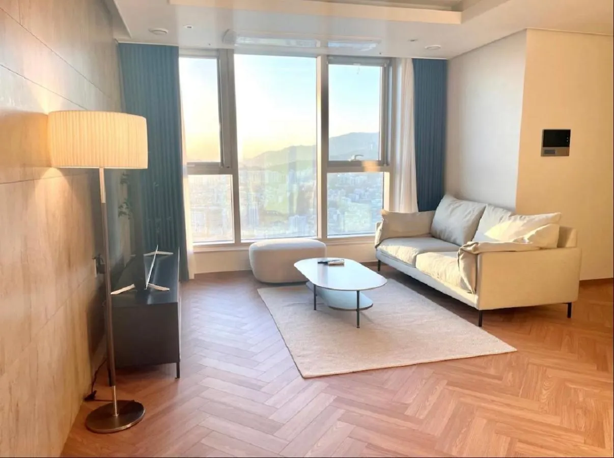 Stay G7 Busan Station Apartment