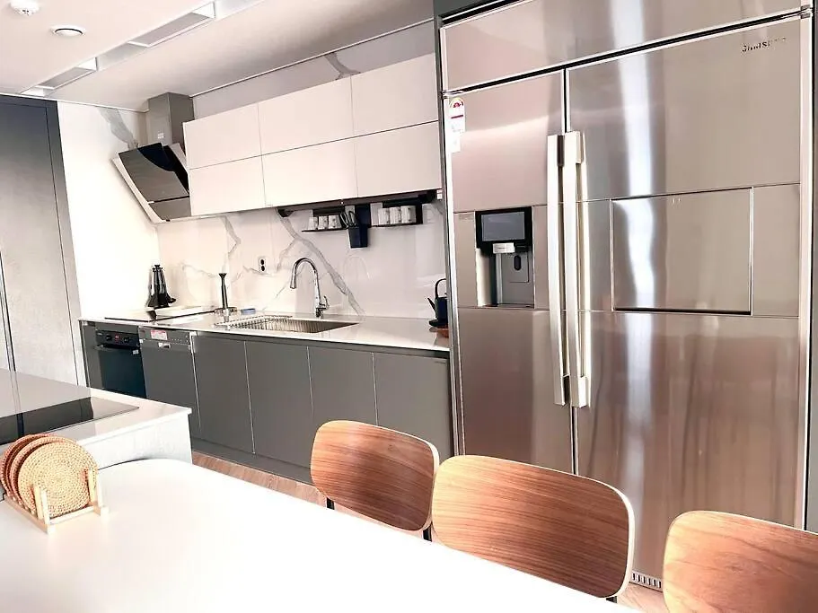 Apartment Stay G7 Busan Station