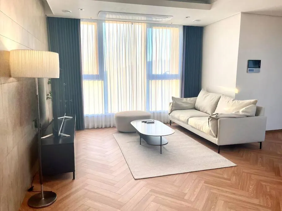 Stay G7 Busan Station Apartment