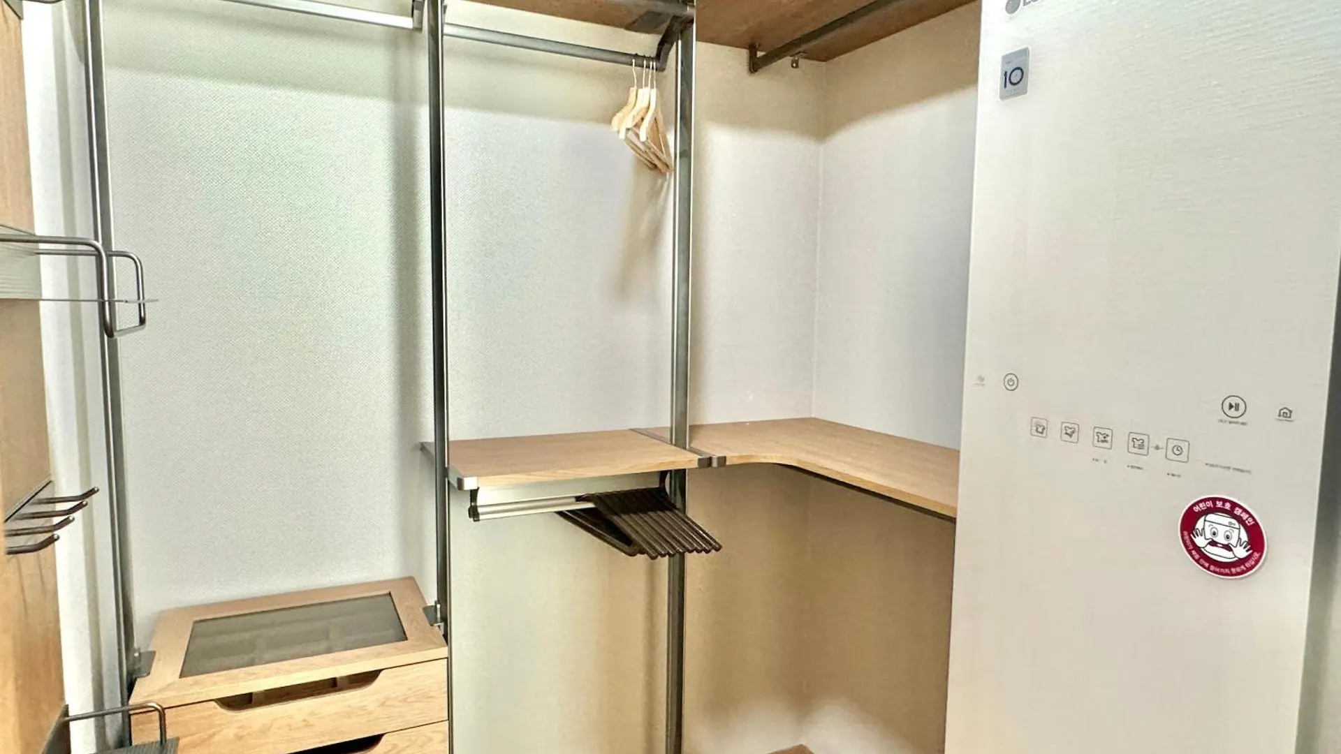 Apartment Stay G7 Busan Station